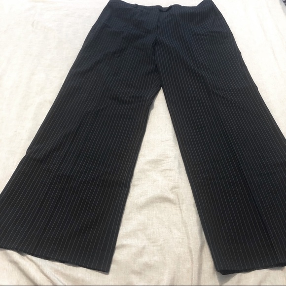new directions Pants - New Directions Black & White Pinstripes Wide Leg Trouser Button & Zip Closure